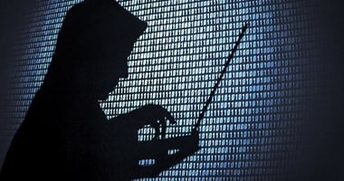 وقعتهم بكود واحد.. اعترافات هاكر رأس البر تكشف سر الاستيلاء على أموال الضحايا