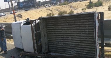 إصابة 5 أشخاص فى انقلاب سيارة نصف نقل أمام الجامعة الأهلية بجمصة
