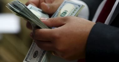 الدولار يحافظ على هدوئه أمام الجنيه اليوم السبت.. تعرف على الأسعار بالبنوك