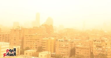 «أمشير» المكير.. «عشرة طيبة» وأخرى «تطير العجوزة».. تقلبات جوية محيرة