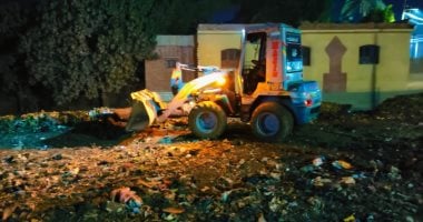 العياط ترفع 240 طن مخلفات وتكثف حملات الإشغالات بالشوارع الرئيسية.. صور