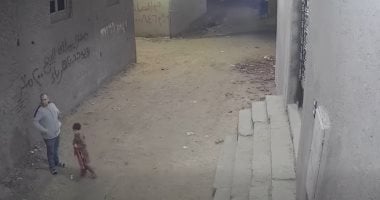 الأسرة تكشف تفاصيل التعدي على شاب وطفله وإصابتهم بسلاح ناري بباسوس في القليوبية