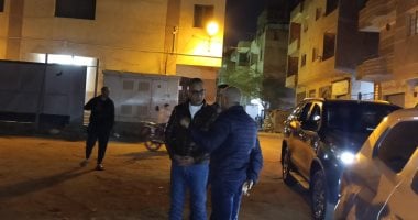 فى منتصف الليل.. محافظ الجيزة يفاجئ منطقة ناهيا بجولة ميدانية.. صور