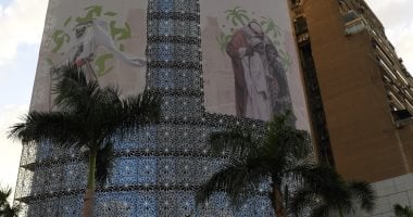 السفارة السعودية بالقاهرة تتزين بهوية يوم التأسيس