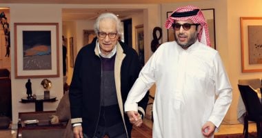 تركي آل الشيخ فى زيارة خاصة لفاروق حسنى بالقاهرة.. صور