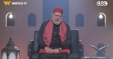 السوشيال ميديا بين الفائدة واللغو.. علي جمعة يوضح