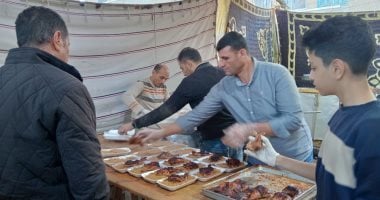لحوم وفراخ.. تجهيز 1500 وجبة لإفطار الصائمين فى كفر الشيخ.. مباشر