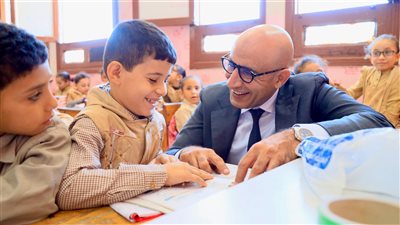 خبير تربوي يقترح نظام ميدتيرم مجمع لطلاب النقل بدل امتحانات الشهر