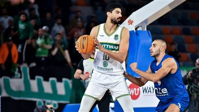 الاتحاد يتفوق على الزمالك في المباراة الثانية