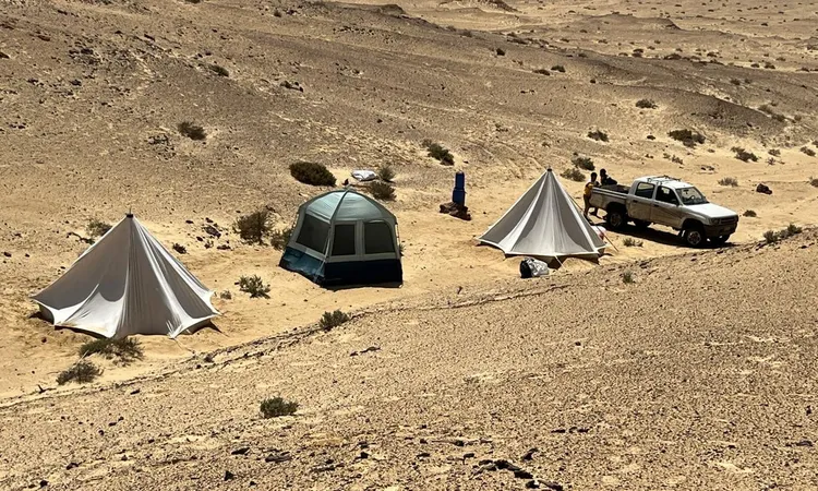 نوع جديد من أسلاف القردة.. وزير التعليم العالي ورئيس جامعة المنصورة يكشفان إنجازا علميا جديدا