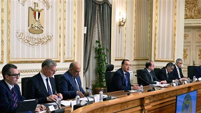 وفرنا 4 سفن تغييز للحفاظ على إمدادات الطاقة اللازمة للدولة