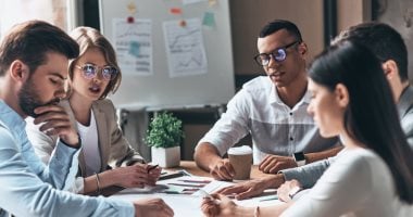 9 أنشطة بالقانون تسرى على أرباحها ضريبة الدخل