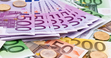 ارتفاع سعر اليورو بمنتصف تعاملات اليوم الأحد 1 مارس 2026 أمام الجنيه بالبنوك