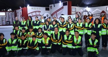 صناع الخير تستقبل وفدا من معلمى وطلاب مدرسة نيوكاسل للمشاركة فى تعبئة كراتين رمضان