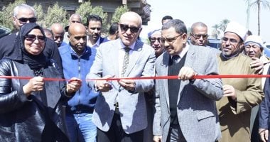 محافظ الأقصر يفتتح مشروع الصرف الصحى بقرية العشى بتكلفة 60 مليون جنيه