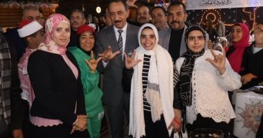أسرة واحدة نحو مجتمع للجميع.. محافظ سوهاج يشارك 3000 من ذوي الهمم الإفطار