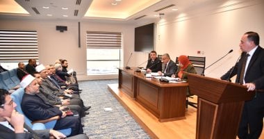 “اقتراحات النواب” توافق على طلب بإنشاء بورصة للخضار في إدكو بالبحيرة