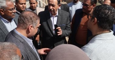محافظ سوهاج يتفقد عدد من المصالح الحكومية والمشروعات التنموية بالمراغة