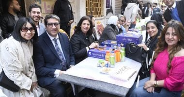 راعي مصر عضو التحالف الوطنى تشارك أهالى المطرية فى المائدة الرمضانية.. صور