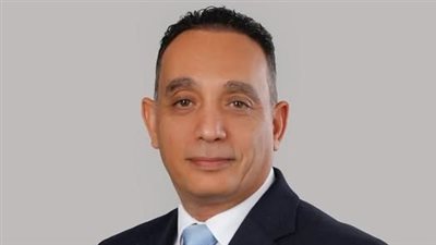 رئيس الوزراء يخالف الدستور للمرة الثالثة.. يعطل حقوق كبار السن ويهمل أصحاب المعاشات