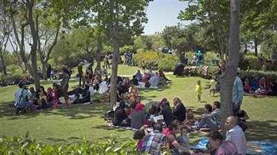 مدينا بعض الحدائق بالحيوانات ورفعنا كفاءة بيت الزواحف
