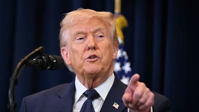 «​طبول الحرب تقرع في هرمز».. ترامب يهدد طهران بتدمير محطات الطاقة ورد إيراني غير مسبوق