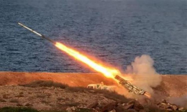 “وعد الصادق 4”.. إيران تستهدف قواعد أمريكية وإسرائيلية بصواريخ باليستية