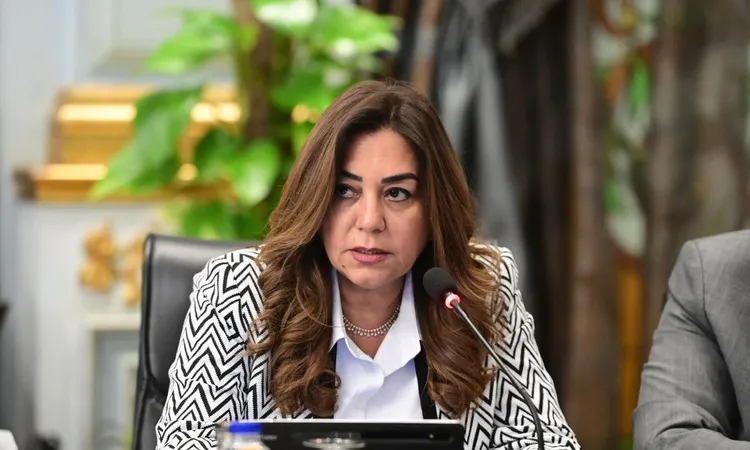 وزيرة التنمية المحلية: الدولة تولي اهتماما لتنظيم أعمال البناء وضبط النمو العمراني