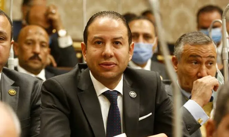 النائب حسن طارق عمار يتقدم بطلب إحاطة بشأن استمرار وقف تراخيص البناء في مصر