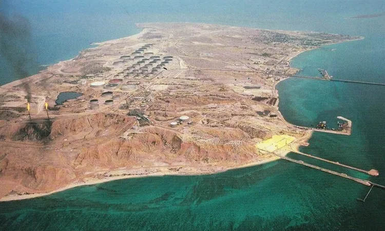 خلال ساعتين فقط.. ماذا سيحدث لو هبط الأمريكيون على جزيرة خرج الإيرانية؟