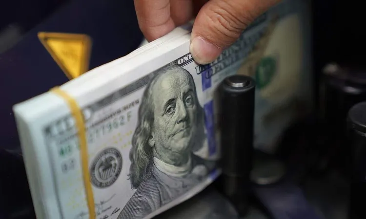 سعر الدولار اليوم الثلاثاء 24 مارس 2026 في البنوك المصرية