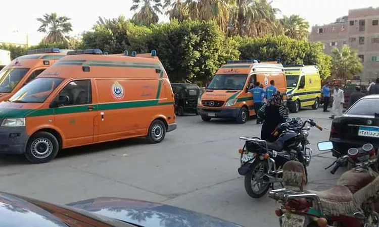 إصابة 5 أشخاص في انقلاب سيارة ملاكي ببنى سويف (أسماء)