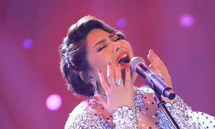 حبس شقيق شيرين عبدالوهاب 6 أشهر بعد اتهامه بالتعدي عليها