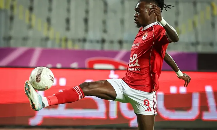 الأهلي يوافق على إنهاء إعارة كامويش وعودته إلى ترومسو النرويجي