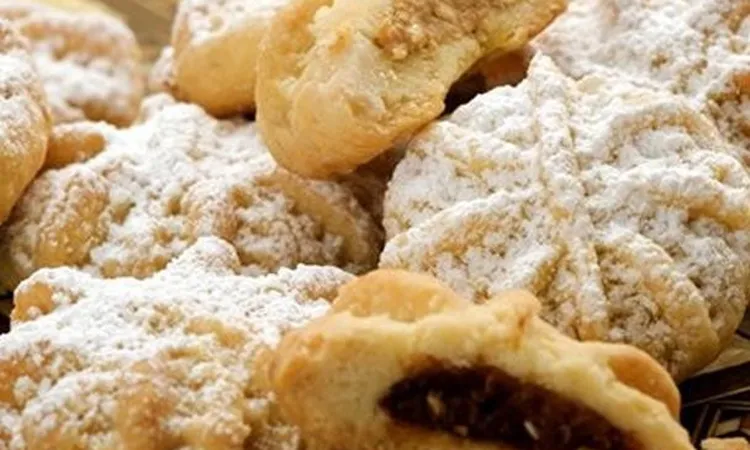 جمال شعبان يحذر: تناول كميات كبيرة من “الكعك” قد يصيبك بأزمات قلبية