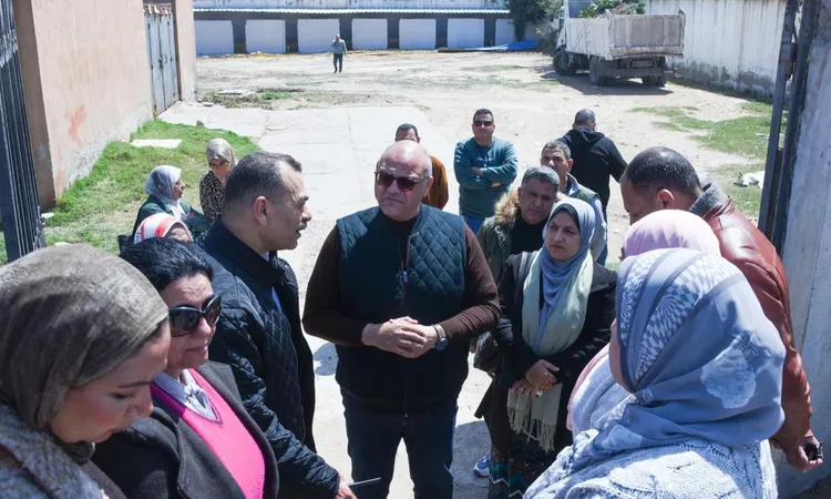 أول شلتر لإيواء الكلاب الضالة بالإسكندرية.. المحافظ يتفقد الأعمال النهائية للقضاء على الظاهرة