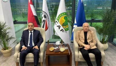 “أبو ريدة” يستقبل وليد صادي وزير الشباب والرياضة الجزائري