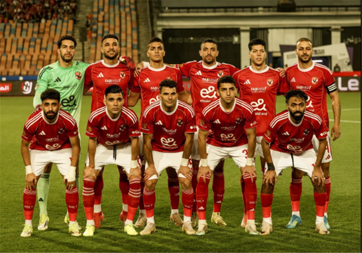 تفاصيل إصابات خماسي الأهلي قبل ختام الدوري.. شكوى إمام عاشور وموقف الشحات
