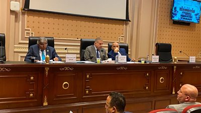 زراعة الشيوخ توصي بتدريب المزارعين على استخدام الميكنة الزراعية واستخدام المعدات الحديثة في الزراعة أو الحصاد لتقليل نسبة الفاقد والهدر والحفاظ على جودة المحاصيل