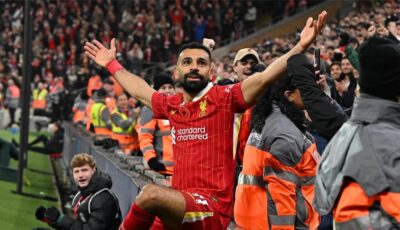 موقف محمد صلاح من المشاركة مع ليفربول أمام أستون فيلا في الدوري الإنجليزي