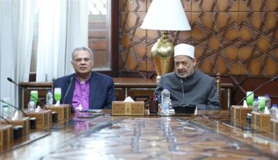 شيخ الأزهر يستقبل رئيس الطائفة الإنجيلية بمصر للتهنئة بقرب حلول عيد الأضحى المبارك