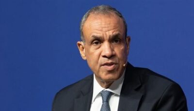 وزير الخارجية يشارك في جلسة نقاشية بمؤتمر الشراكات الدولية