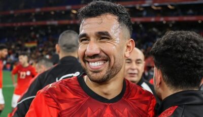 تريزيجيه يعادل إنجاز نجوم الأهلي التاريخيين في دوري الأبطال