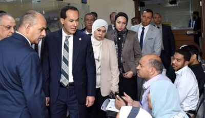 رئيس هيئة الاستثمار يتفقد مركز خدمات المستثمرين بمدينة السادس من أكتوبر