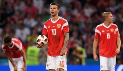 فاليري كاربين يعلن تشكيل روسيا الرسمي لمواجهة منتخب مصر وديا