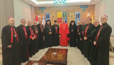 الأنبا إبراهيم إسحق يصل العراق ويلتقي غبطة البطريرك بولس الثالث نونا