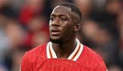 الاتحاد يستهدف كوناتي ويشعل المنافسة على مدافع ليفربول