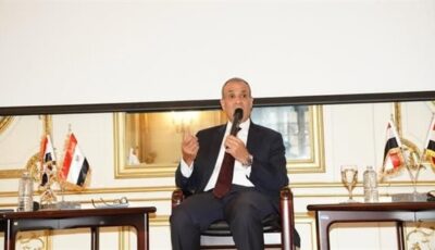 وزير الخارجية يلتقي بأعضاء الجالية المصرية في لندن