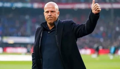 رسمياً… ليفربول يعلن رحيل المدير الفني أرني سلوت عن الفريق