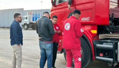 الهلال الأحمر يطلق قافلة زاد العزة بـ3 آلاف طن مساعدات